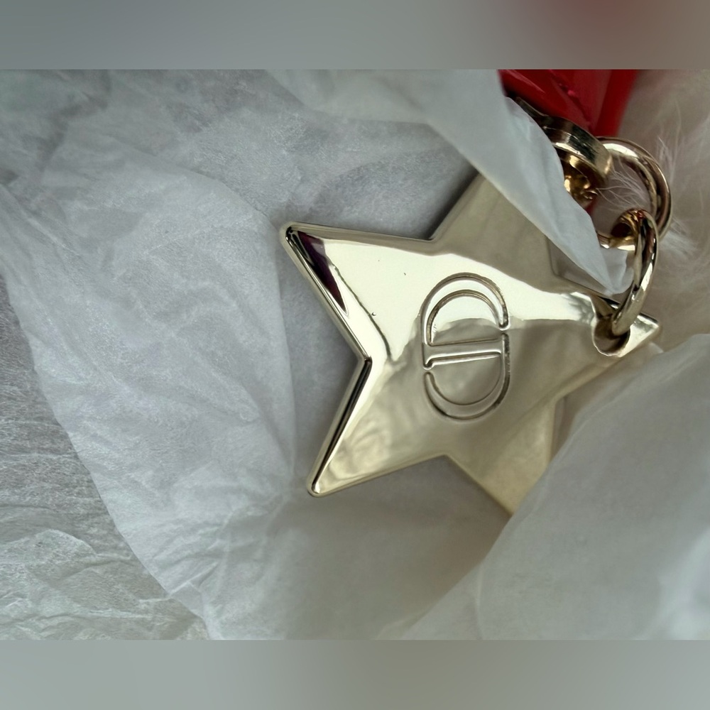 Dior Vintage Patent Gold Studded Red Pouch. Zipper pull sealed in tissue NIB GWP - Picture 6 of 9